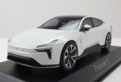 NOREV875010 - Voiture de 2025 couleur blanche - POLESTAR  5