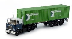 Camion avec porte containers du transporteur GROENENBOOM - MACK F700 6x4et 2 Containers CP SHIPS