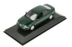 MXC940015001 - Voiture de 1995 couleur verte métallisé – AUDI A4