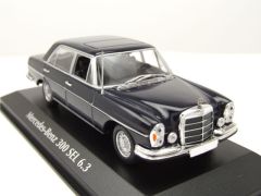 MXC940039100 - Voiture de 1968 couleur bleu foncé - MERCEDES 300 SEL 6.3 classe S W109