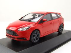 MXC940081900 - Voiture de 2011 couleur rouge - FORD Focus ST