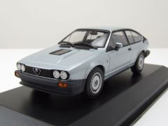 MXC940120141 - Voiture de 1983 couleur argent - ALFA ROMEO  GTV 6