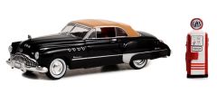 GREEN97140-A - Voiture sous blister de la série THE HOBBY SHOP - BUICK Roadmaster convertible 1949 avec pompe à essence vintage