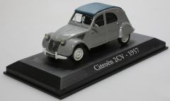 AKI0028 - Voiture CITROEN 2 CV de 1957 de couleur grise