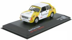 AKI0157 - Voiture de courses SEAT Fura Crono N°1 du pilote Juan Kura Villacieros de couleur blanche et jaune