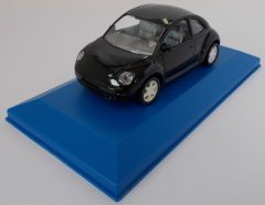 AKI0165 - Voiture VOLKSWAGEN New Beetle de couleur noire