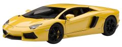 AUT54648 - Voiture de sport - Lamborghini Aventador LP700-4 de couleur Jaune