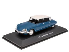Voiture de 1968 couleur bleue – CITROEN DS 21 Pallas