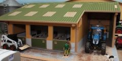 BT8940 - Bâtiment de type porcherie de dimensions 50x46x22cm les animaux et matériels agricoles sont vendus séparément