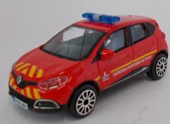 BUR30334 - Voiture de pompier RENAULT Captur sapeur pompier de Paris