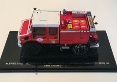 ALERTE0102 - Véhicule de pompier limitée à 300 pièces - MERCEDES Unimog 1550L SDIS 05 Orcières