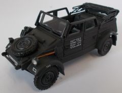 CAR455B - Voiture de l'armée allemande de 1940 VOLKSWAGEN Kubelwagen 82 de couleur grise