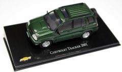 MAGCHETRACKER - Voiture 4x4 CHEVROLET Tracker de 2001 de couleur vert métallisé