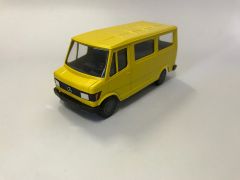 CON1602/03 - MERCEDES Fourgon