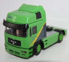 CON6100/04 - Camion 4x2 MAN F2000 vert