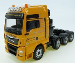 CON76001/01 - Camion 8x4 MAN TGX XXL D38 41.560 aux couleurs Schwerlastzugmaschine