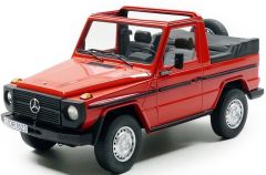 CSM025-1 - Voiture 4x4 cabriolet MERCEDES  G Classe de 1979 couleur rouge