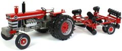 CUST1655 - Tracteur MASSEY FERGUSON 1150 version Diesel sur pneus marquage Firestone équipé d'un déchaumeur trainé