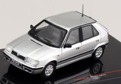 IXOCLC447N - Voiture de 1998 couleur argent – SKODA Felicia