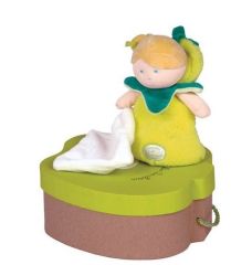 DC2543 - Doudou de la gamme LES DEMOISELLES DOUILETTES  - Melle Pomme