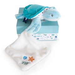 DC3658 - Doudou de la gamme SOUS L'OCEAN - TORTUE avec doudou de couleur amande