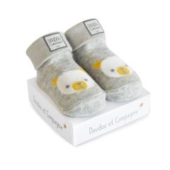 DC3704-01 - Chaussette de naissance de la gamme DOUDOU ET COMPAGNIE couleur Grise avec ours