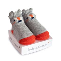 DC3705-04 - Chaussette de naissance petites oreilles de la gamme DOUDOU ET COMPAGNIE - Renard