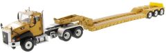 DCM85503 - Camion 6x4 CATERPILLAR CT660 avec semi porte engins XL 120 ensemble couleur jaune