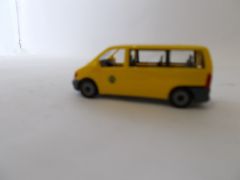 HER1501 - Camion transporteur Mercedes-Benz Vito aux couelrus de la  Poste du luxembourg