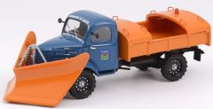 ELI101492 - Camion déneigeur HOTCHKISS PL 20 4x4 de la Voirie de Châtel 74 édité à 600 pièces