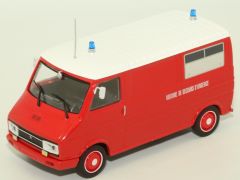 ELI101613 - Fourgon de pompier CITROEN C35 Phase 1 VSAB édité à 312 pièces