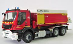 ELI115940 - Camion de pompier IVECO Trakker 410 VPCE cuve à eau  SDIS 34 édité à 500 pièces
