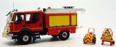 ELI115942 - Camion de pompier 4x4 RENAULT D14 CCR Gallin sans marquage édité à 450 pièces