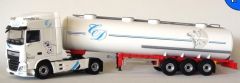 ELI116175 - Camion 4x2 DAF XF Euro 6 Space cab et citerne alimentaire aux couleurs transport DALLET