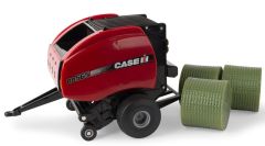 ERT44108 - Presse CASE IH RB 565 avec ballots