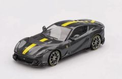 BBRFER64009 - Voiture de 2024 couleur grise et jaune - FERRARI 812 Competizione