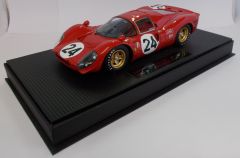 GPRGP006A - Voiture de courses de Daytona de 1967 FERRARI 330 P4 n°24 équipage Scarfiotti-Parkes