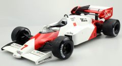 GPRGP12-05B - Voiture de courses Formule 1 McLAREN MP4/2 GP 1984 du pilote Alain Prost