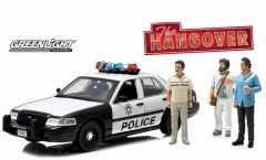 GREEN12911 - Voiture du film Very Bad Trip FORD Interceptor 2000 accompagnée de 3 figurines