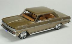 GC-018B - Voiture limitée à 190 pièces de 1963 couleur marron – CHEVROLET nova