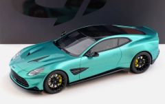 GT551 - Voiture coupé de 2024 couleur verte - ASTN MARTIN Vanquish