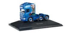 HER110884 - Camion 6x4 SCANIA R 13TL 6x2 Max Steffen en boite vitrine et socle présentoire