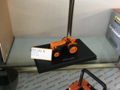 CW0066 - FIAT 211R