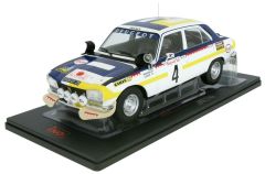 IXO18RMC044B - Voiture du rallye du Maroc de 1975 PEUGEOT 504 Ti n°4 équipage T.Makinen-H.Liddon