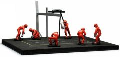 IXOFIG001SET - Diorama ravitaillement pour voitures de courses avec personnages