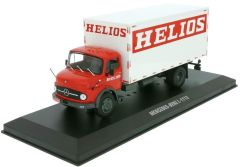 IXOTRU026 - Camion 4x2 MERCEDES L 1113 caisse rigide de 1969 aux couleurs Helios