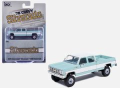 IXO-IA64007 - Voiture sous blister de 1978 couleur bleu et blanche - CHEVROLET Silverado K30 Double Cabine
