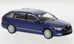 IXOCLC470N.22 - Voiture de 2008 couleur bleu  métallisé - SKODA SUPERB II 3T