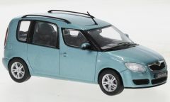 IXOCLC472N.22 - Voiture de 2007 couleur bleu clair métallisé - SKODA ROOMSTER