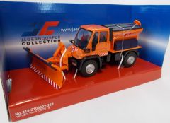 JC2105B - Camion UNIMOG de déneigement avec lame et saleuse